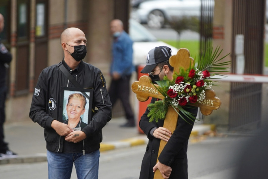 Hronika Jednog Neprijateljstva: Zašto Sin Marine Tucaković Ne Miriše ...