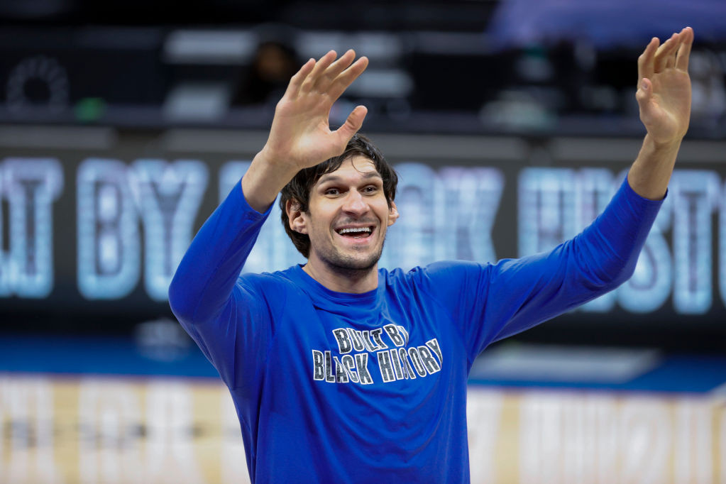 Uma das maiores FIGURAS da NBA: Boban Marjanović!, Um dos jogadores mais  CARISMÁTICOS da NBA completa 33 anos neste domingo! Feliz Aniversário,  Boban Marjanović! 🥳🥳, By NBA Brasil